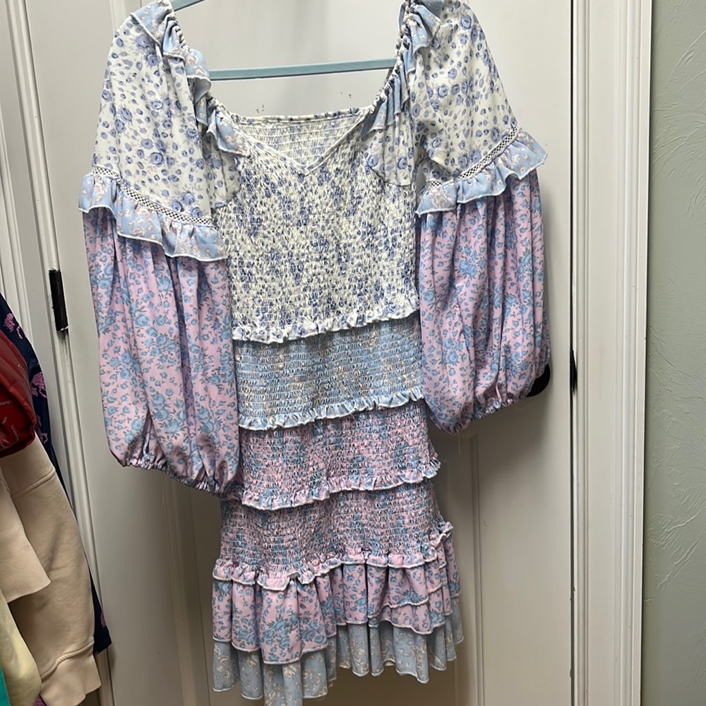 Women’s size 2 purple/blue flowery dress